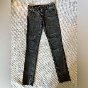 Levis gray skinny jeans